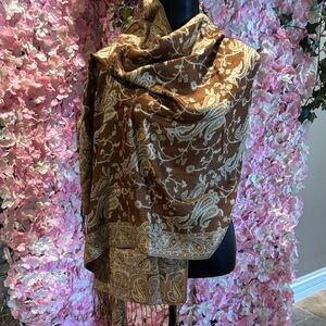 pashmina blend Brown and Gold Paisley Shawl